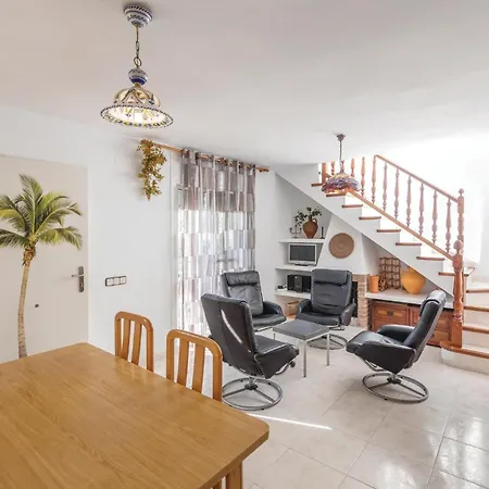 In Lametlla De Mar With Kitchen Holiday home